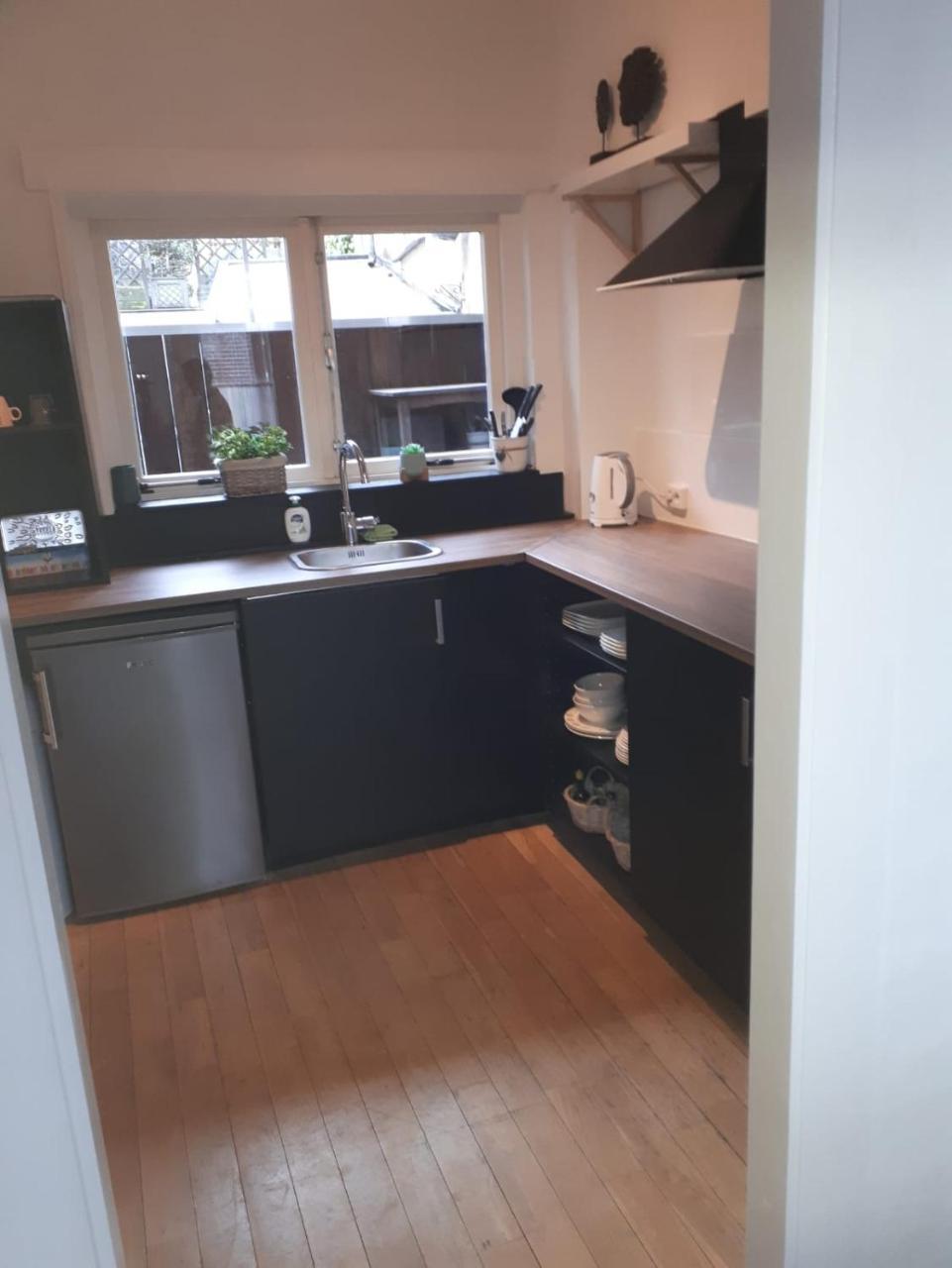 Short Onder De Peperbus 2* Zwolle (Overijssel)